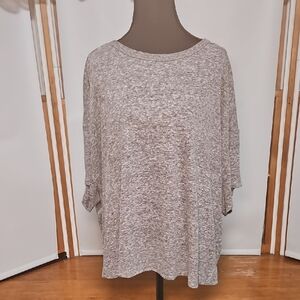 Old Navy EUC Gray Women's Top • Size 2x
